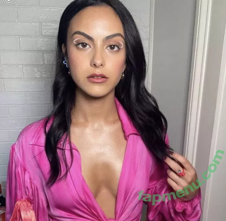 Camila Mendes nude photo #0005 (camimendes)