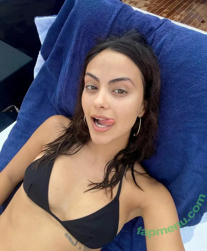 Camila Mendes nude photo #0155 (camimendes)