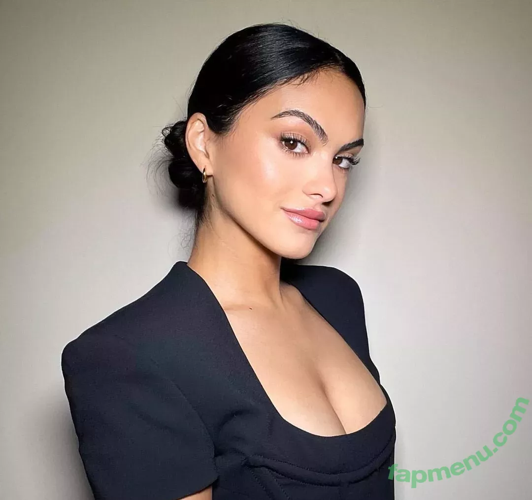 Camila Mendes nude photo #0187 (camimendes)