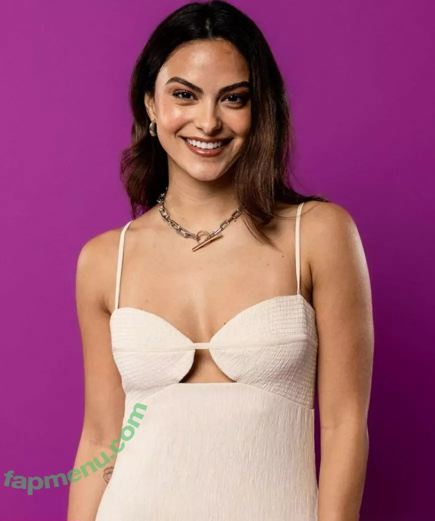 Camila Mendes nude photo #0381 (camimendes)