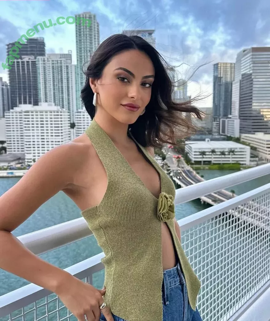 Camila Mendes nude photo #0419 (camimendes)