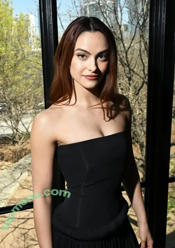 Camila Mendes nude photo #0870 (camimendes)
