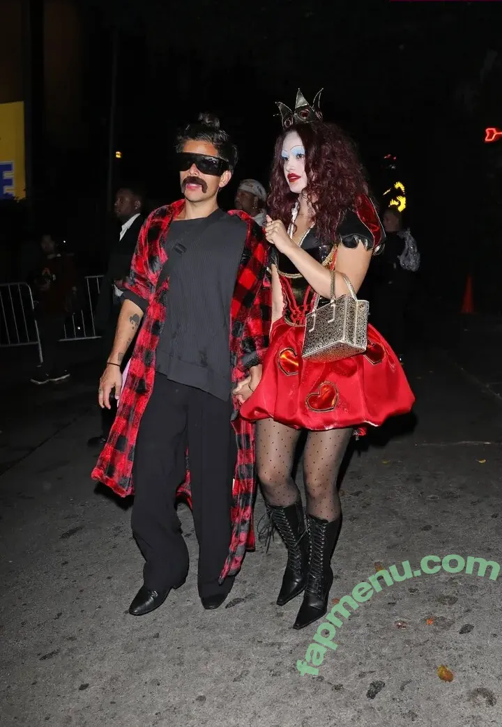 Camila Mendes nude photo #1025 (camimendes)