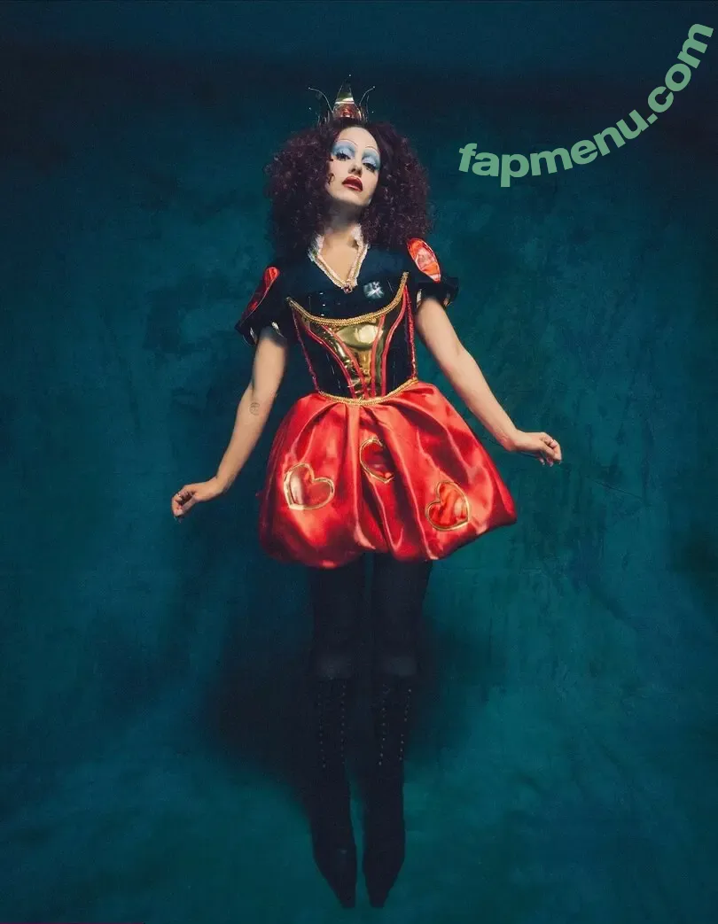 Camila Mendes nude photo #1045 (camimendes)