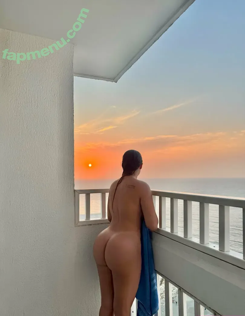 Camila Montes nude photo #0163 (camiimontes / milamontes)