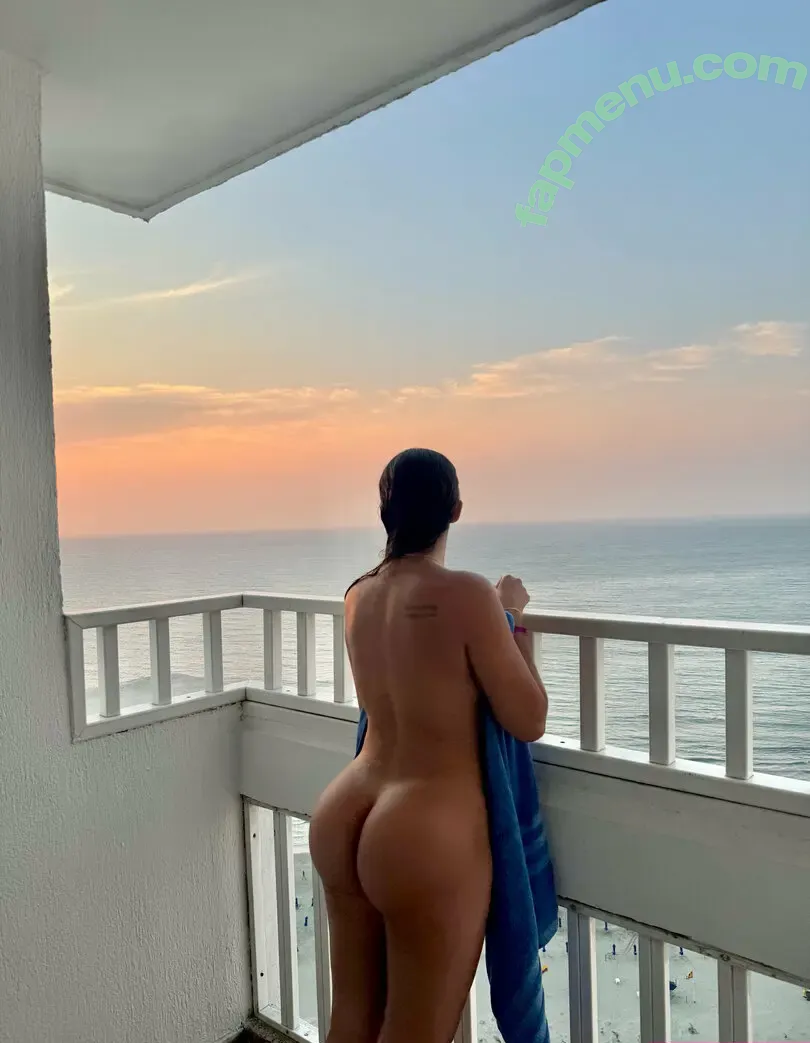 Camila Montes nude photo #0164 (camiimontes / milamontes)