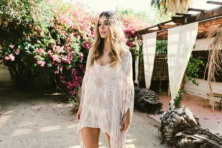 Camila Morrone / camilamorrone nude photo #0367