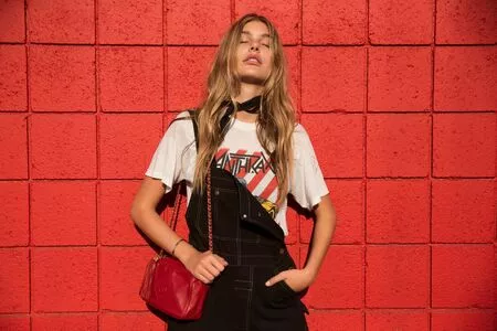 Camila Morrone / camilamorrone nude photo #0435