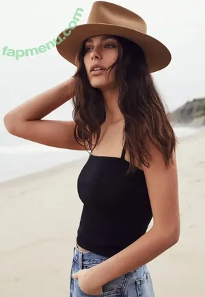 Camila Morrone / camilamorrone nude photo #0766