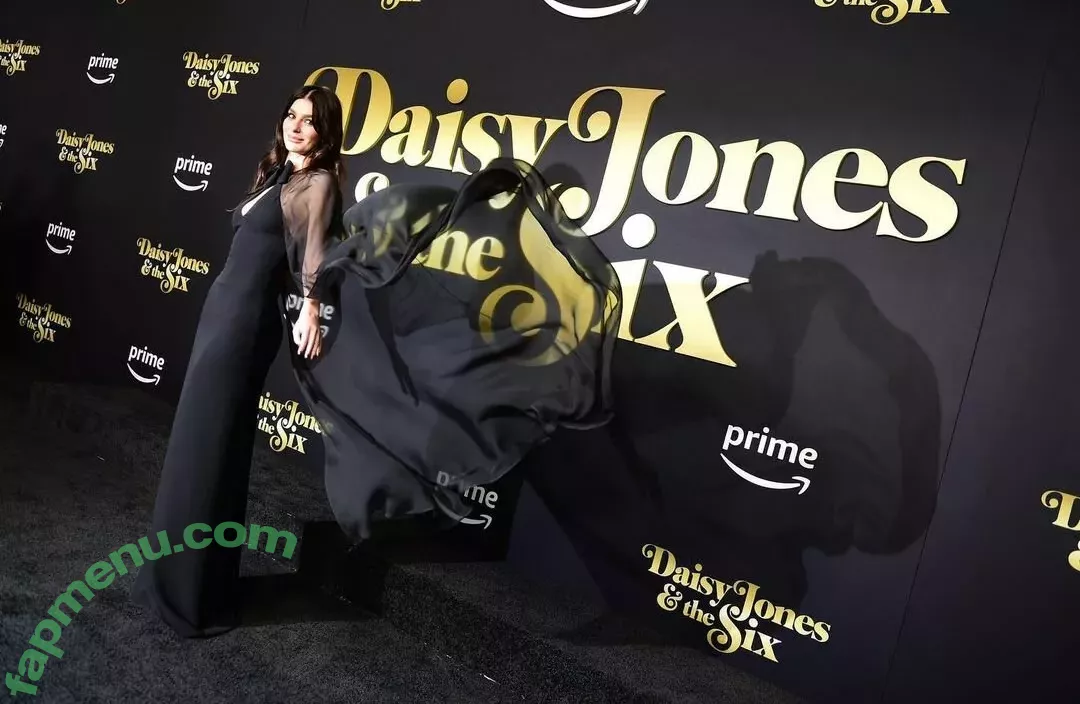 Camila Morrone nude photo #0075 (camilamorrone)