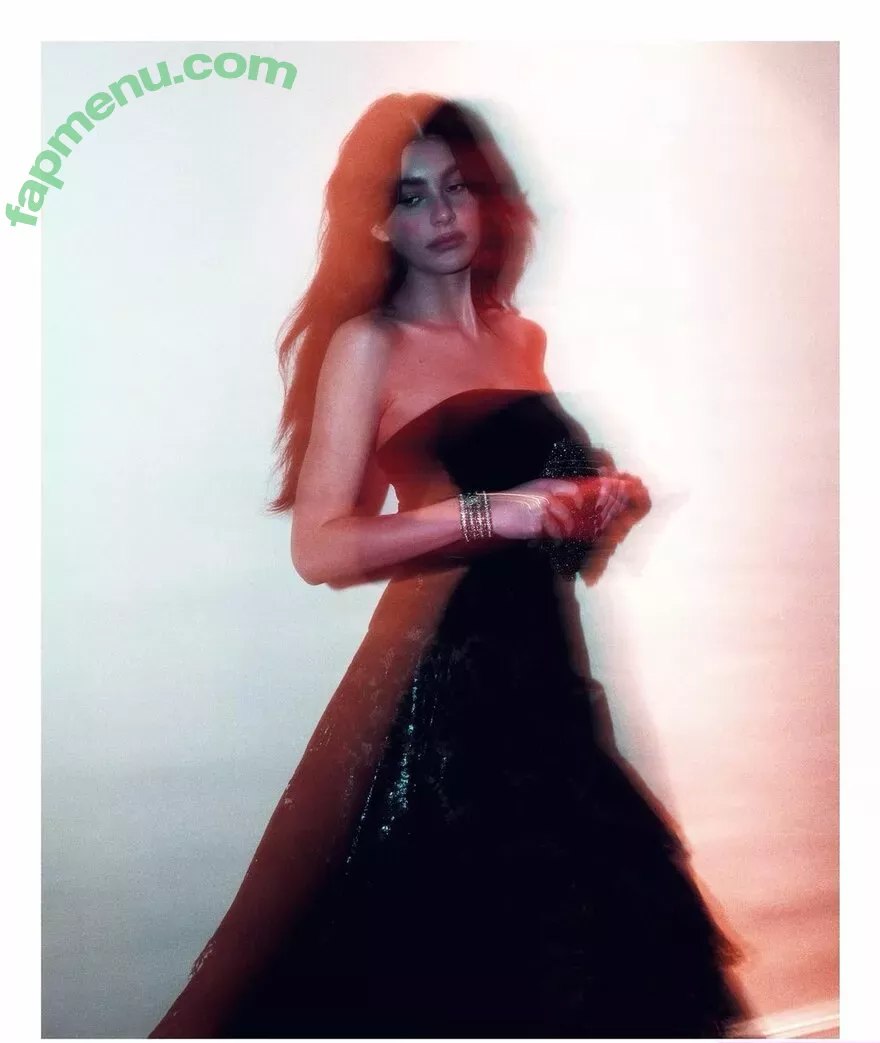 Camila Morrone nude photo #0090 (camilamorrone)