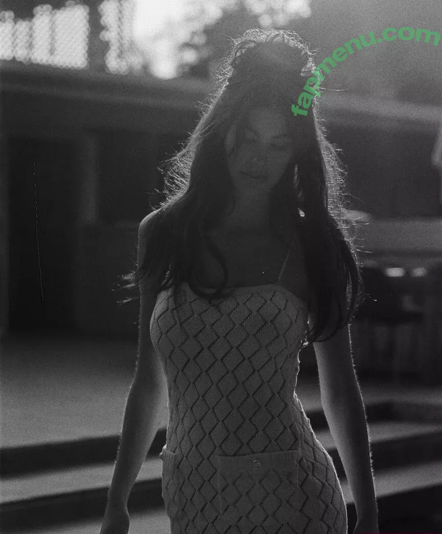 Camila Morrone nude photo #0109 (camilamorrone)