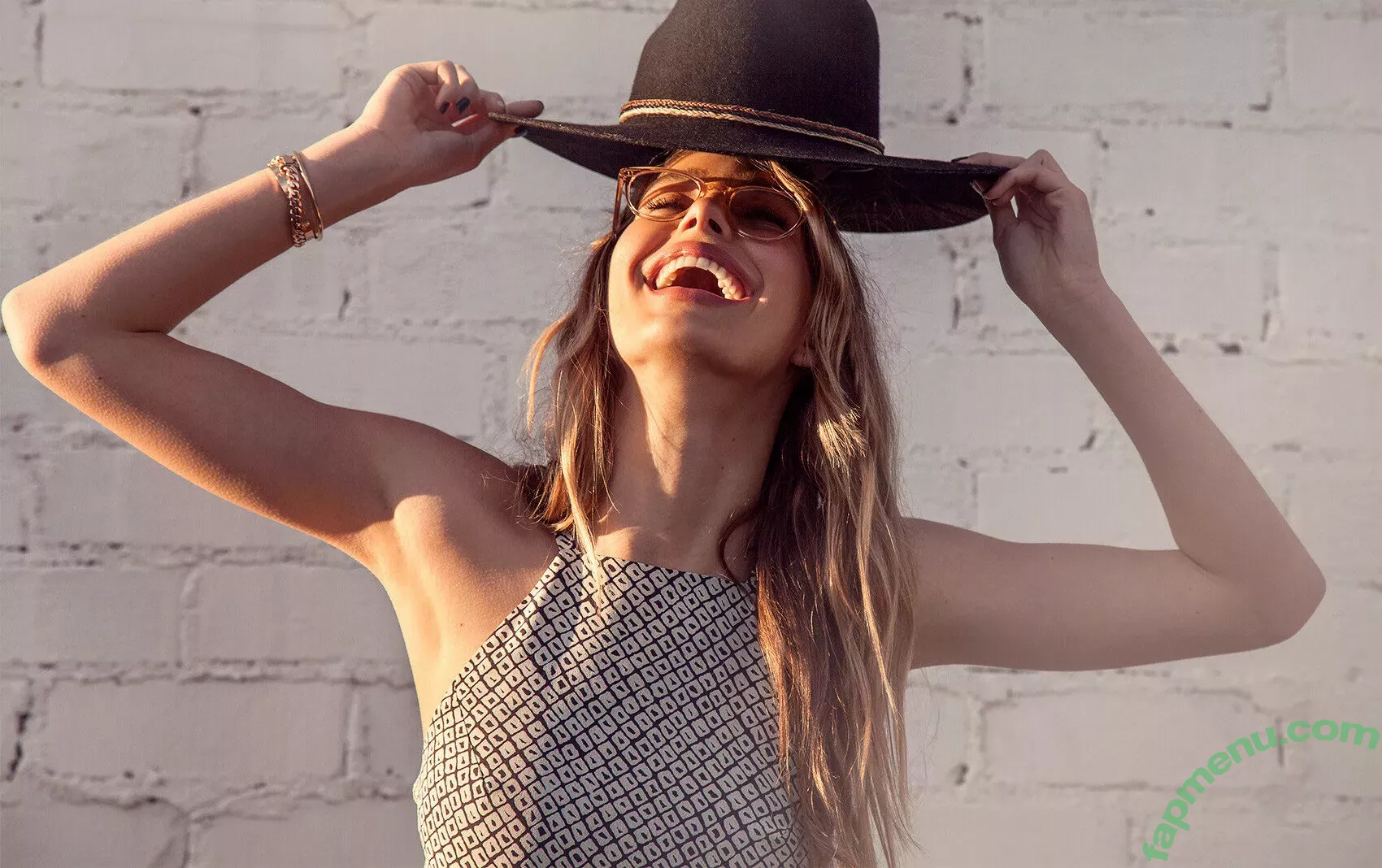 Camila Morrone nude photo #0148 (camilamorrone)