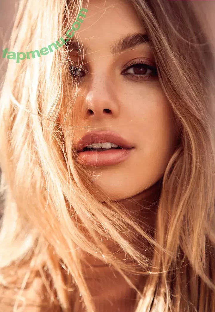 Camila Morrone nude photo #0209 (camilamorrone)