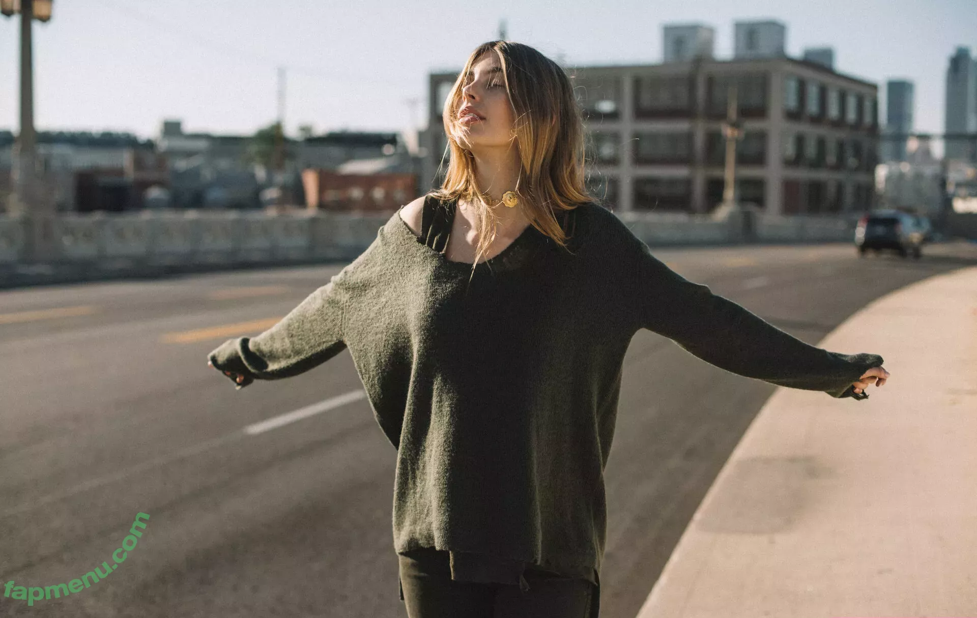 Camila Morrone nude photo #0276 (camilamorrone)