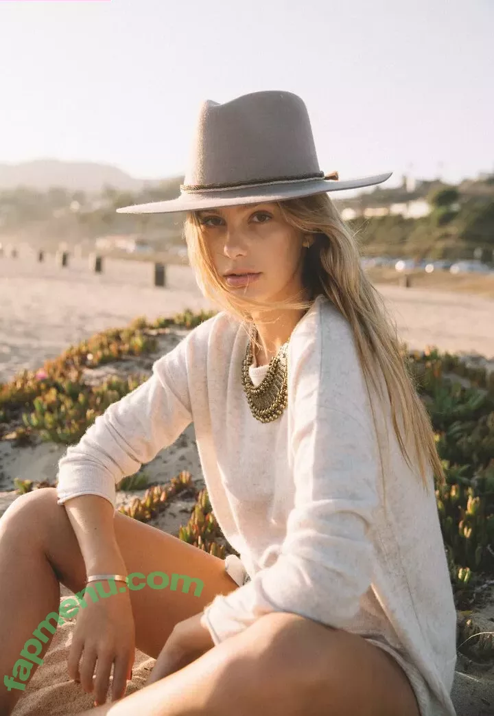 Camila Morrone nude photo #0307 (camilamorrone)