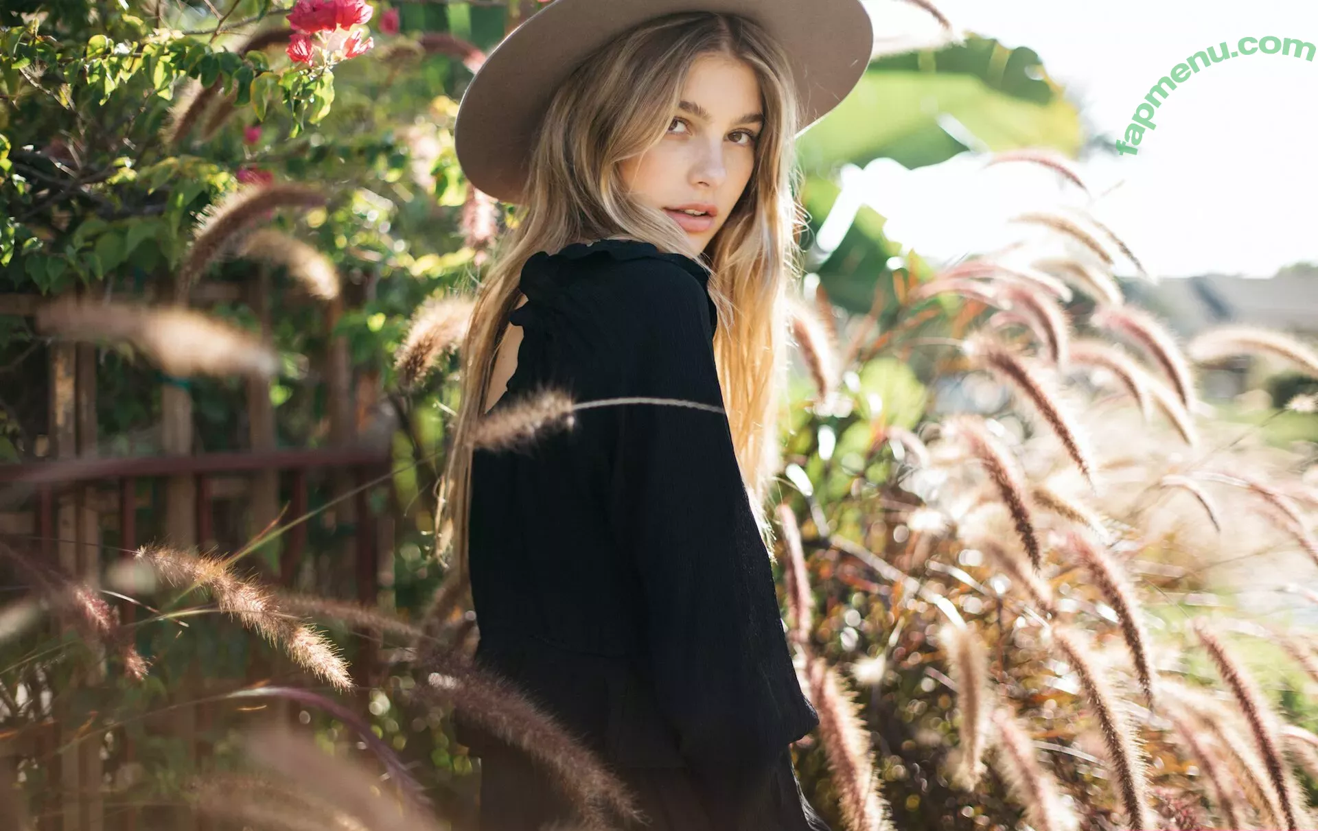 Camila Morrone nude photo #0342 (camilamorrone)