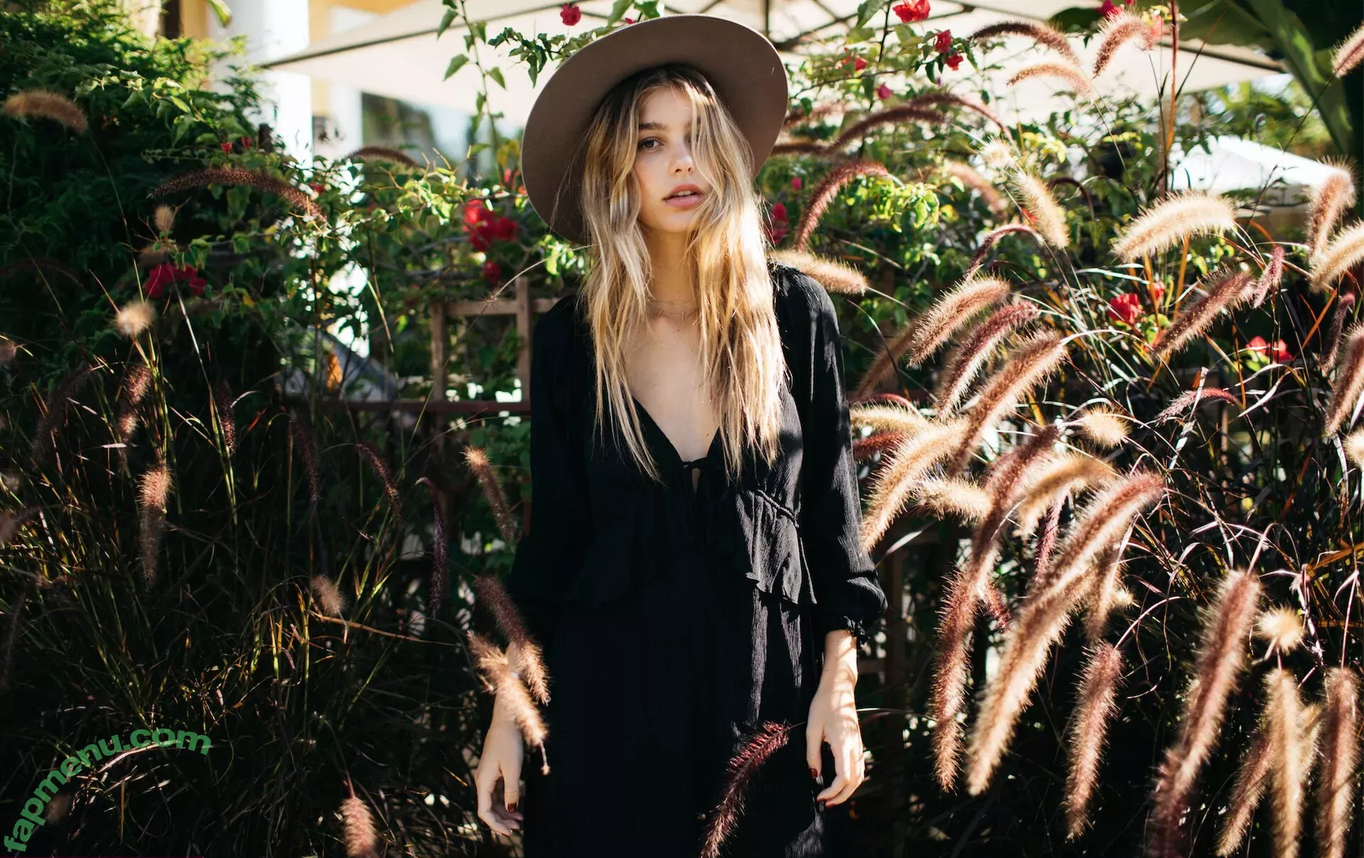 Camila Morrone nude photo #0343 (camilamorrone)