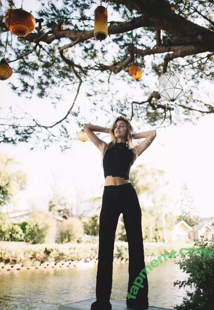 Camila Morrone nude photo #0360 (camilamorrone)