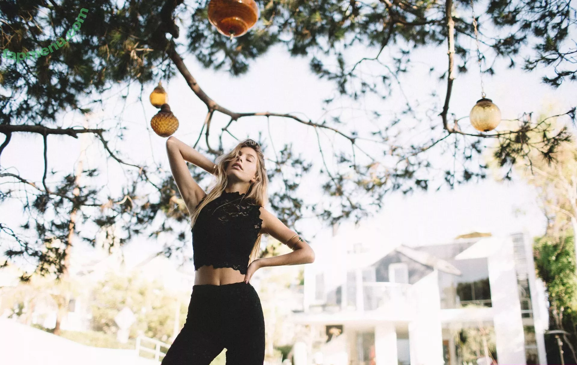 Camila Morrone nude photo #0362 (camilamorrone)