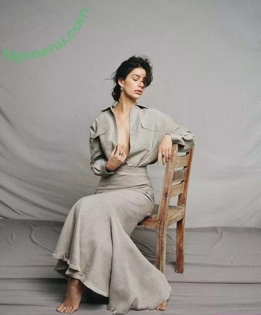 Camila Morrone nude photo #0446 (camilamorrone)