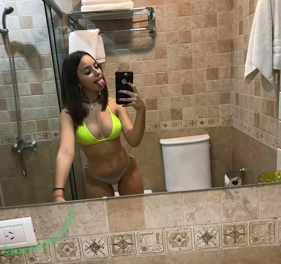 Camila Nerea Gonzalez nude photo #0025 (camigonzalez2231)
