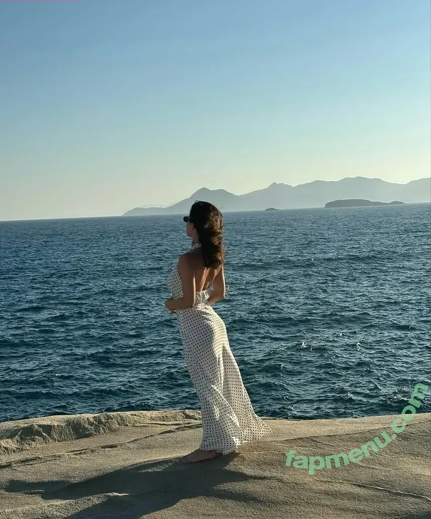 Camila Perez nude photo #0063 (Dayana Sanchez / bad_bunnys / camilaperez04 / camilaperezto / made4_you)