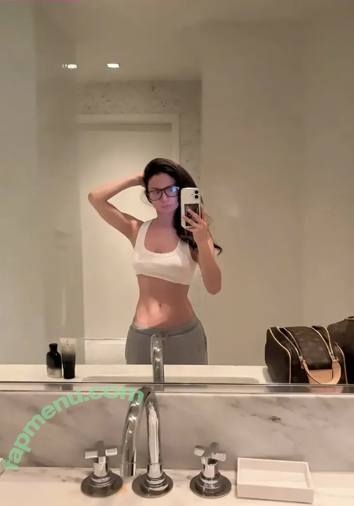 Camila Perez nude photo #0129 (Dayana Sanchez / bad_bunnys / camilaperez04 / camilaperezto / made4_you)