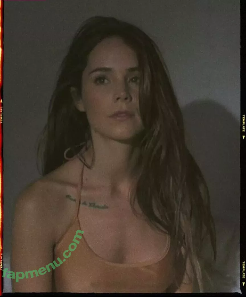 Camila Sodi nude photo #0368 (camilasodi_)