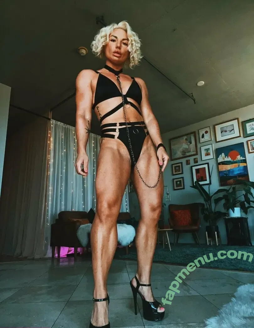 camilacurvez nude photo #0013 (camicescobar_)