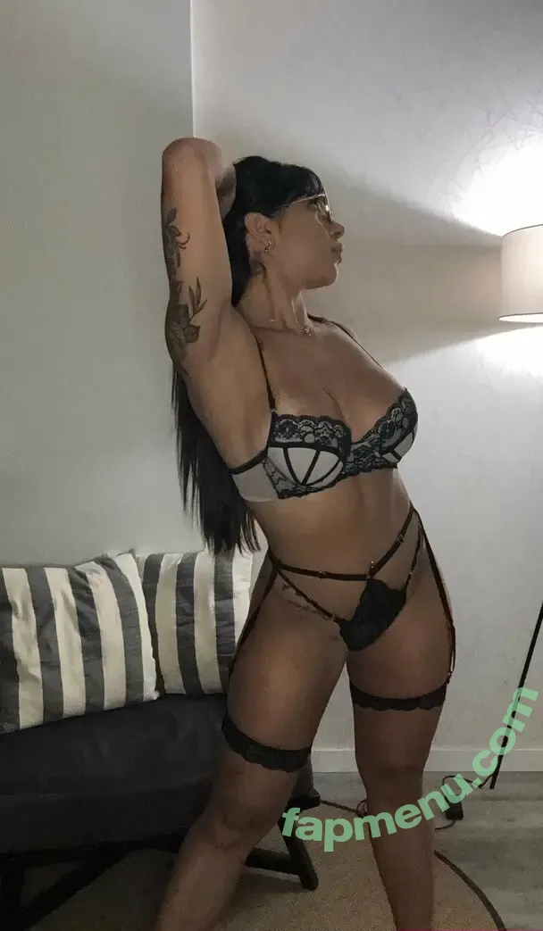 Camilarey nude photo #0011 (Camilarey)