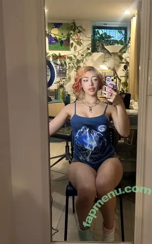 Camilarreyna / _camireyna / anyuser / sugarcrumbbb nude photo #0060
