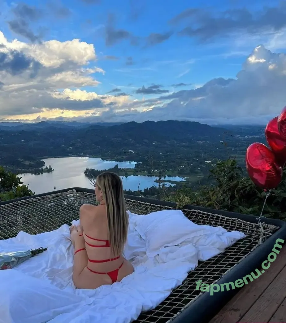 camilarroyav25 nude photo #0020 (Maria Camila Arroyave / camilaarroyav25 / camilarroyave25)