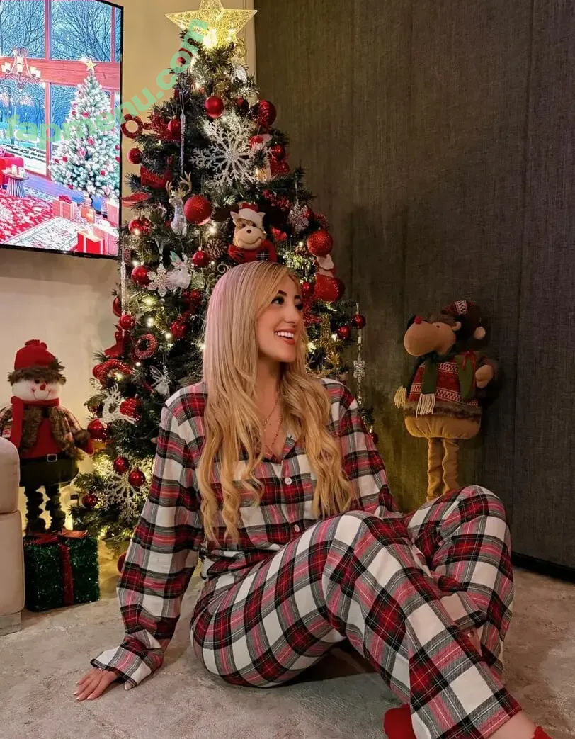 camilarroyav25 nude photo #0038 (Maria Camila Arroyave / camilaarroyav25 / camilarroyave25)