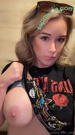 CamiLeonCA nude photo #0025