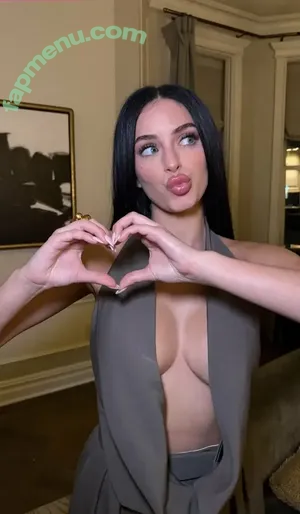 camilla.araujo / realcamillaara / thefanvan nude photo #0013