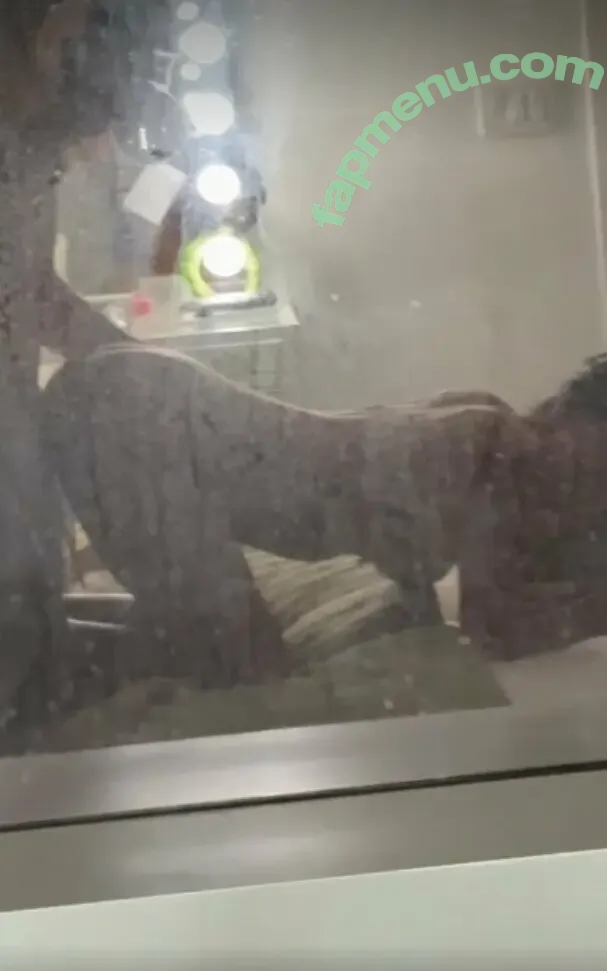 camilla.araujo nude photo #0019 (realcamillaara / thefanvan)