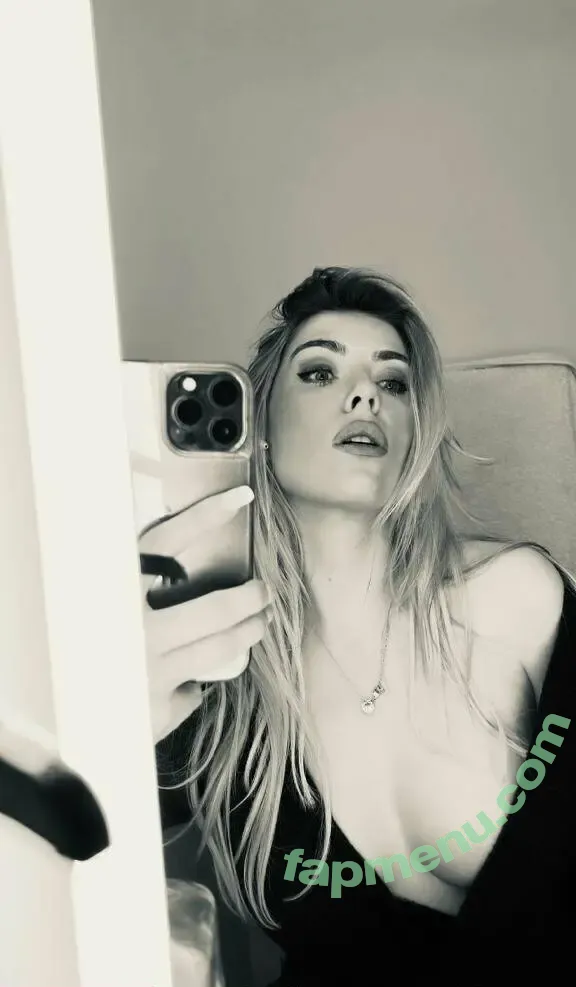 Camilla Bamford nude photo #0044 (camilla_bamford_next_door)