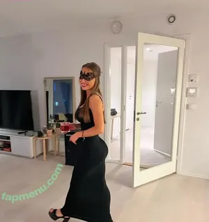 Camilla Hasselgaard / camillahs__ / camillailuna nude photo #0075