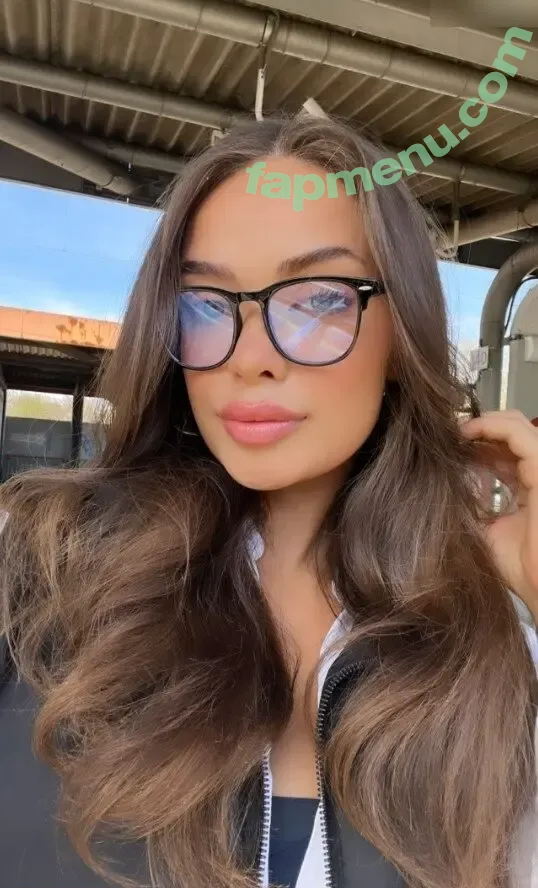 Camilla Nkenke nude photo #0006 (camillankenke)