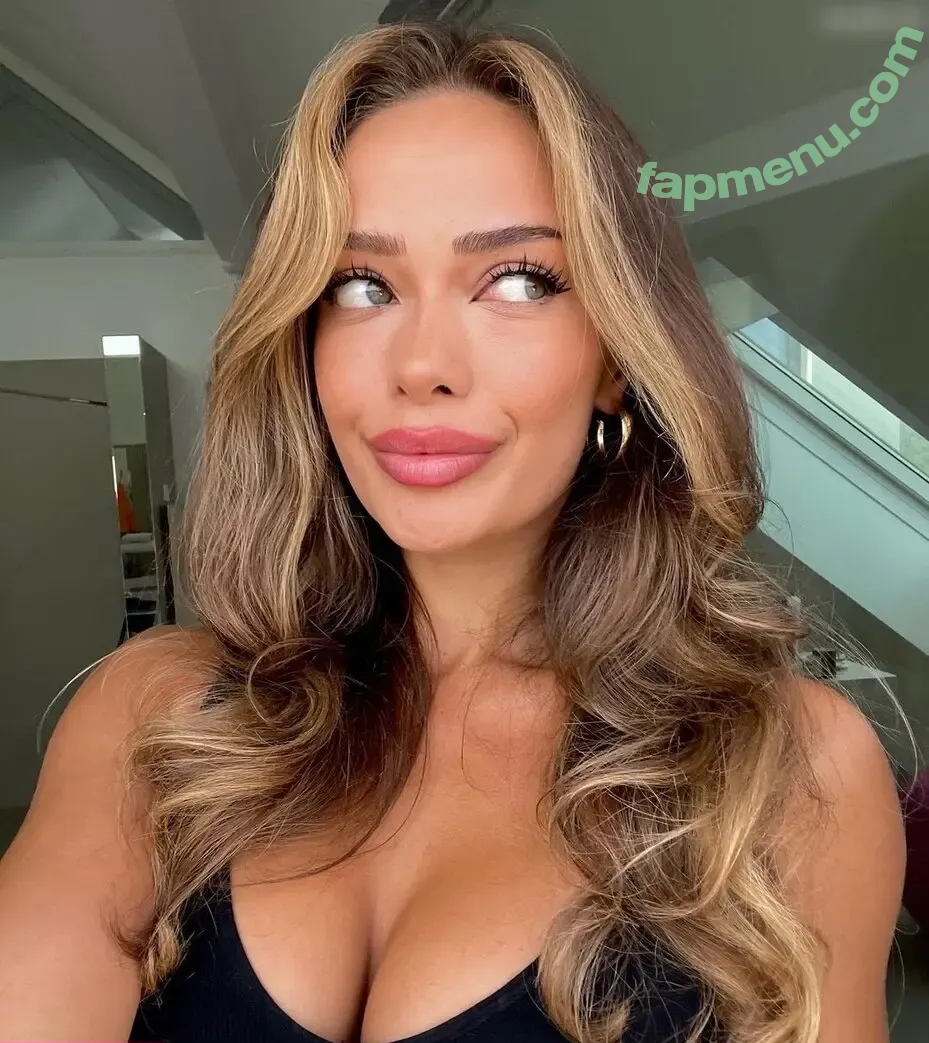 Camilla Nkenke nude photo #0103 (camillankenke)