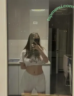 Camilla / SpicyCammy / cbhansen / flinnywinny / realcamillaara nude photo #0266