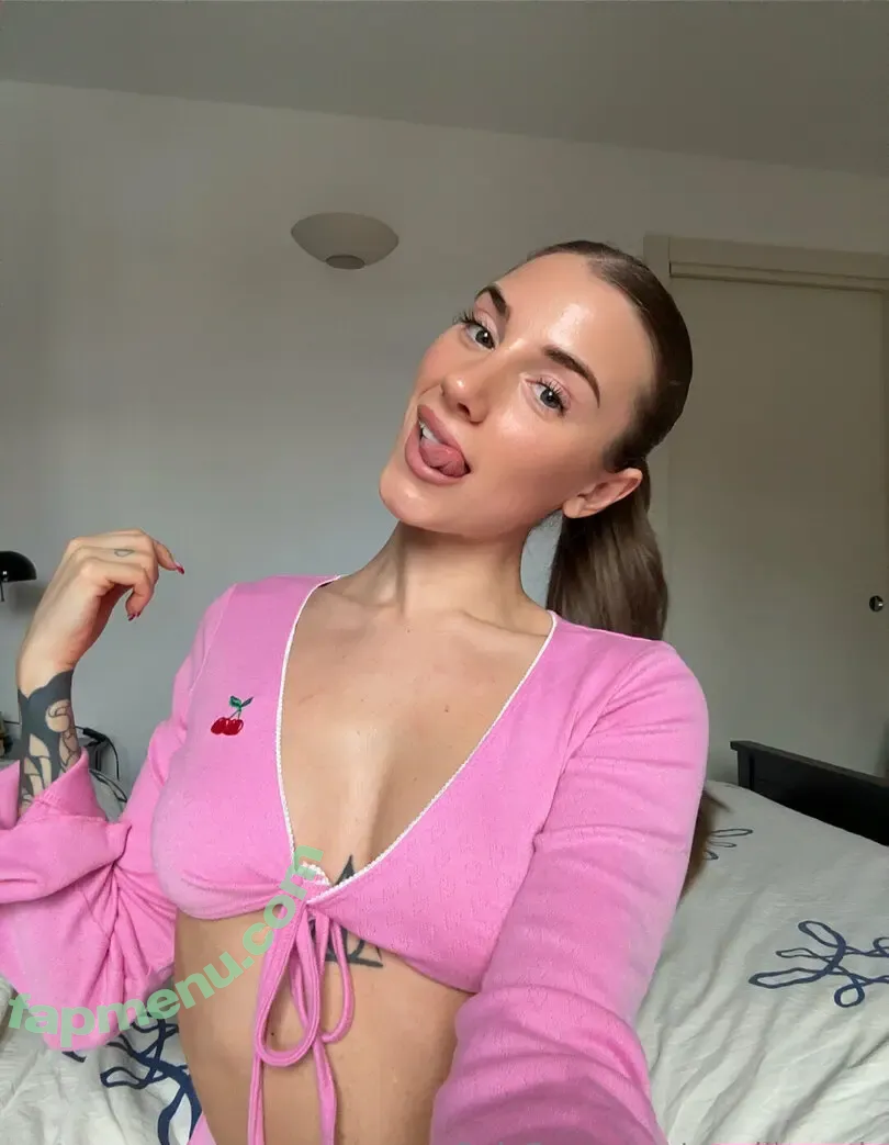 camillaposh nude photo #0012 (camillaposh)