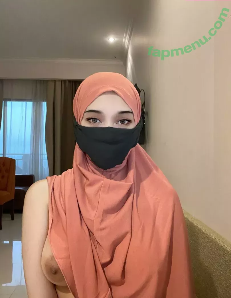 CamillaReese nude photo #0005 (HijabCamilla)