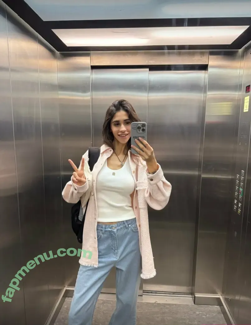 camillaria nude photo #0019 (camillallamia)