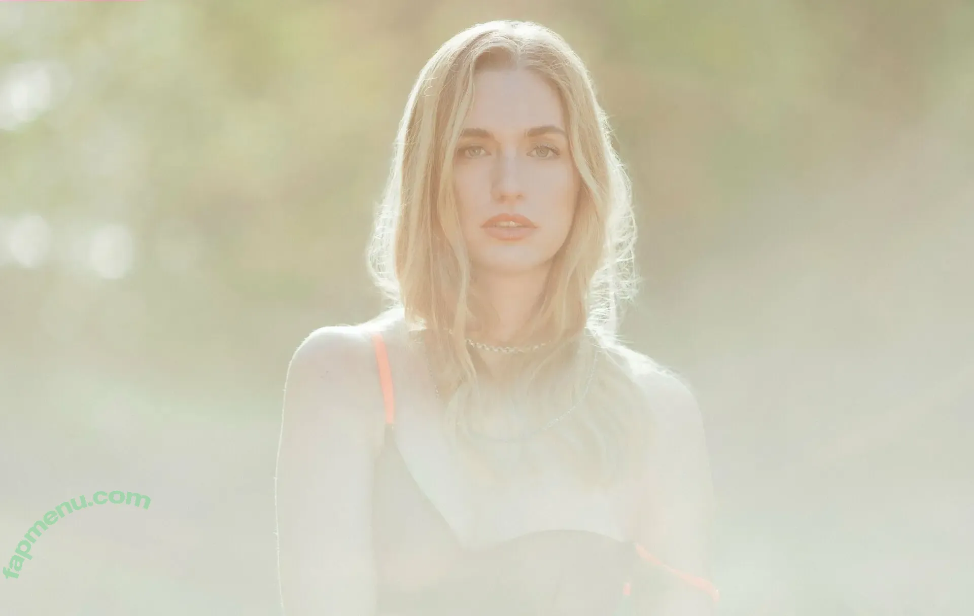 Camille Desbos nude photo #0016 (camilledesbos / onlyfans)