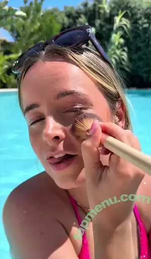 Camille LV / CamilleLvqu / camille_lvqu nude photo #0221