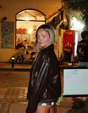 Camille LV / CamilleLvqu / camille_lvqu nude photo #0283