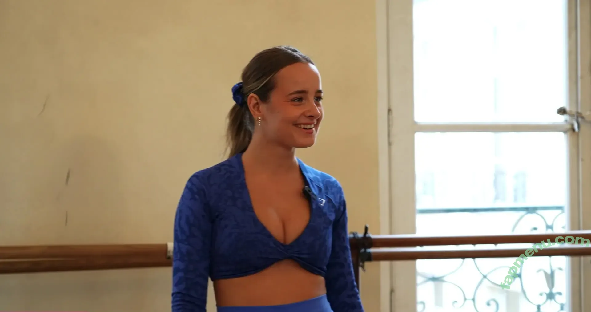 Camille LV nude photo #0335 (CamilleLvqu / camille_lvqu)