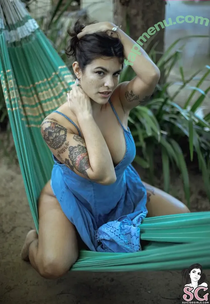 Camille Suicide nude photo #0215 (camilei / camilleelliss)